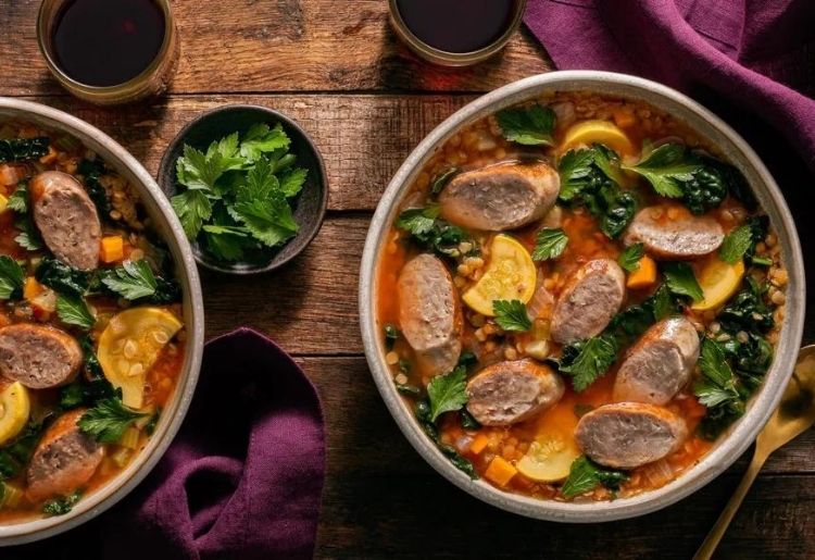 Mediterranean sausage and lentil stew with wilted kale by Sunbasket